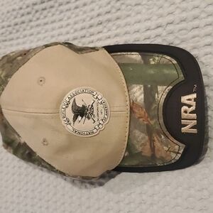 𝅺NRA Camo and tan hat